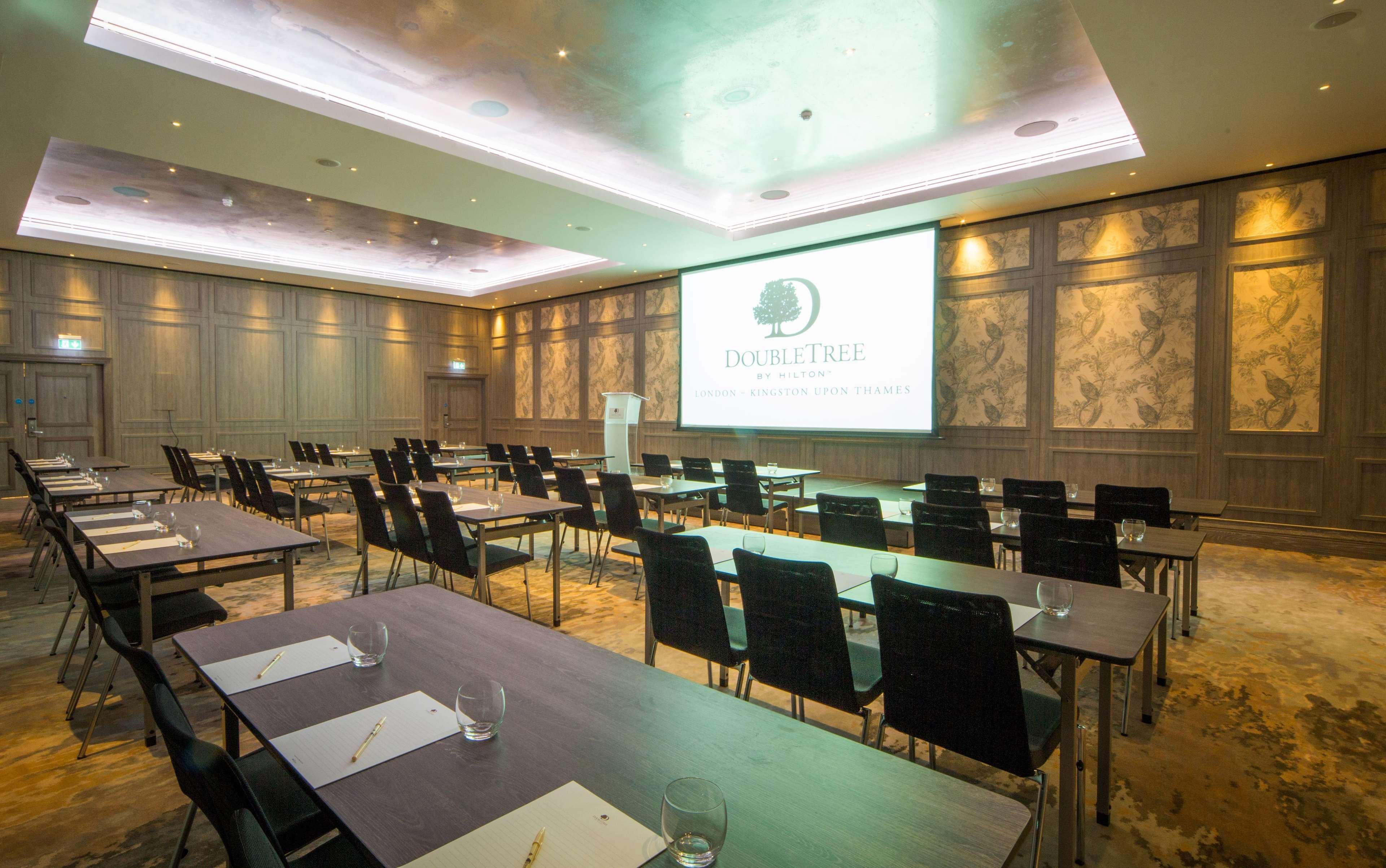 Doubletree By Hilton London Kingston Upon Thames Hotel Kingston upon Thames  Bagian luar foto