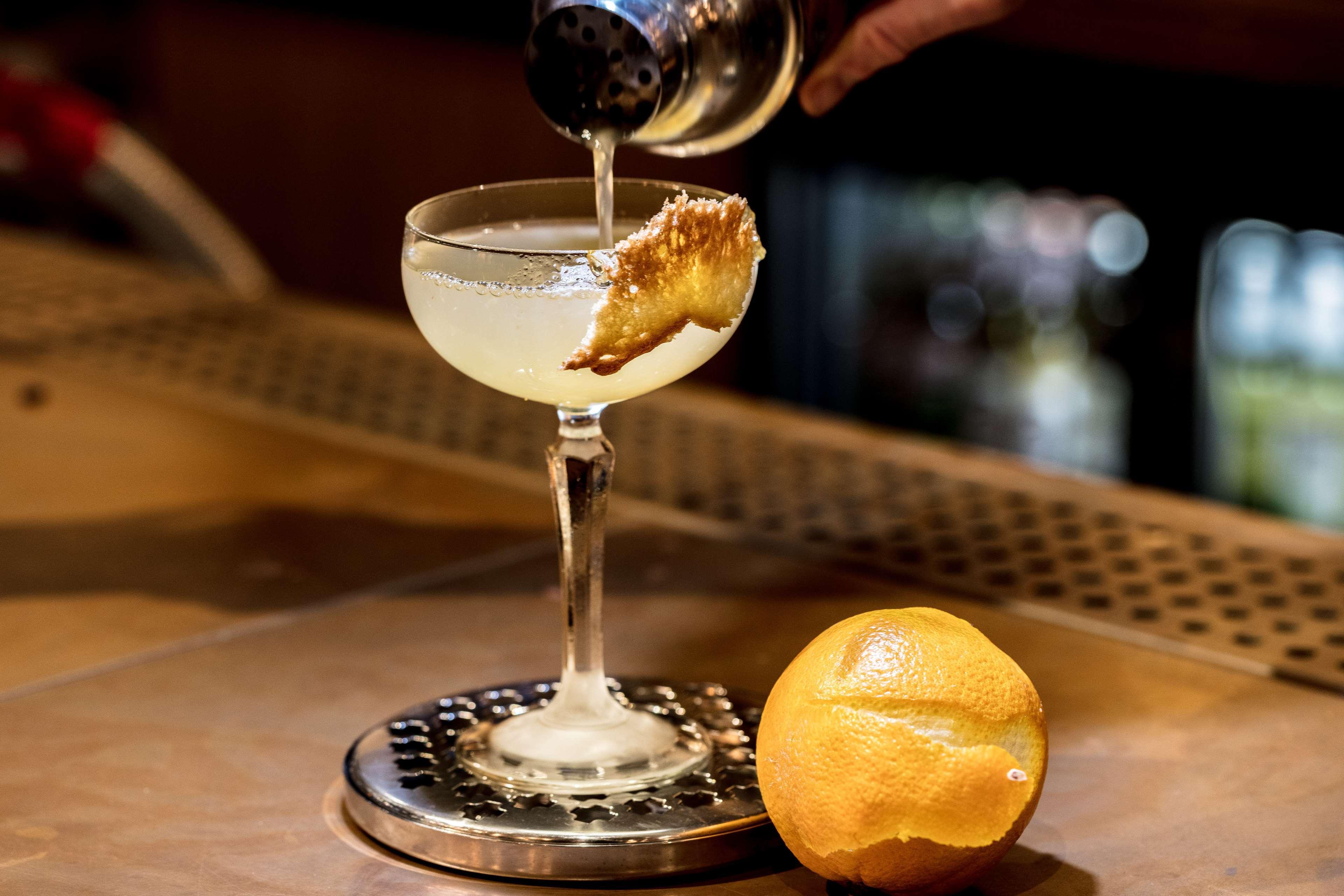 Doubletree By Hilton London Kingston Upon Thames Hotel Kingston upon Thames  Bagian luar foto